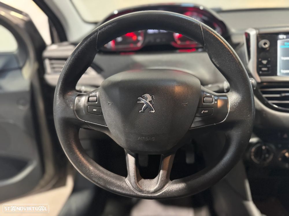 Peugeot 208 HDi 68 Access - 13