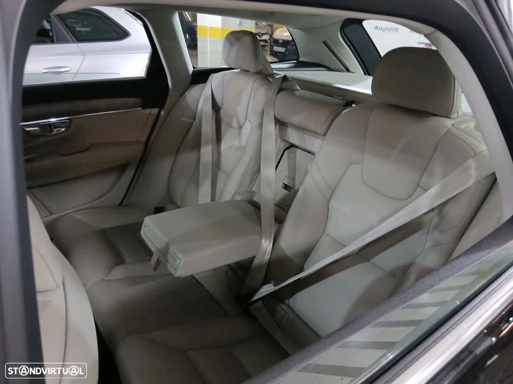 Volvo V90 2.0 T6 PHEV Core AWD - 9
