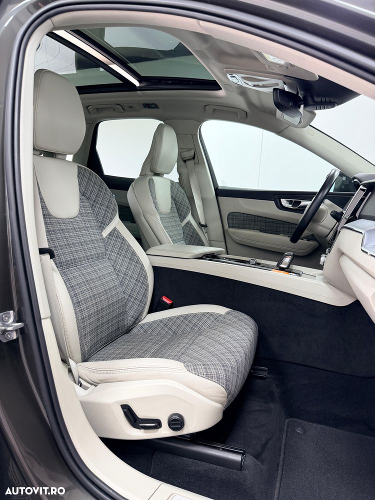 Volvo XC 60 B4 D AWD Geartronic Inscription - 13