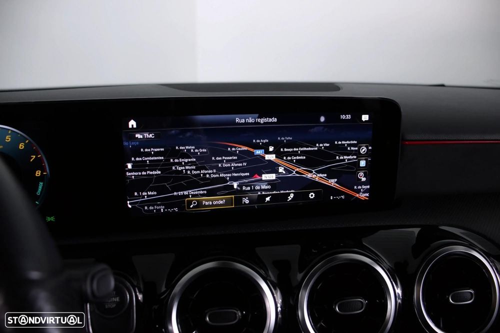 Mercedes-Benz A 250 e AMG Line - 15