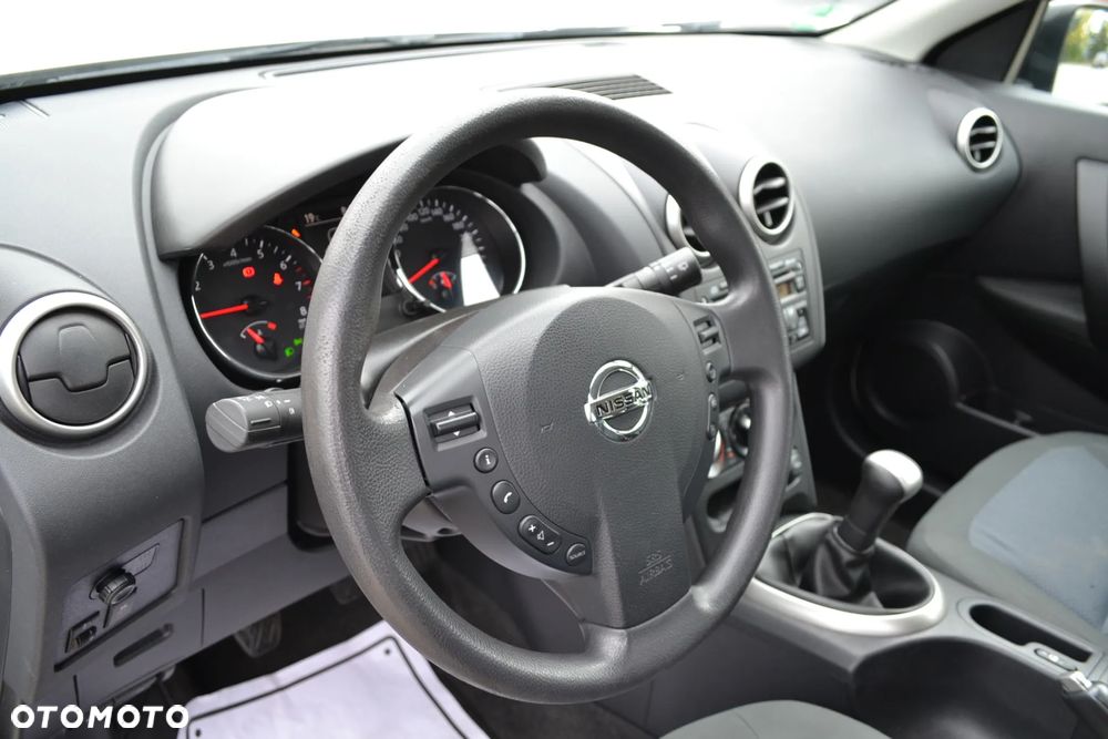 Nissan Qashqai - 22