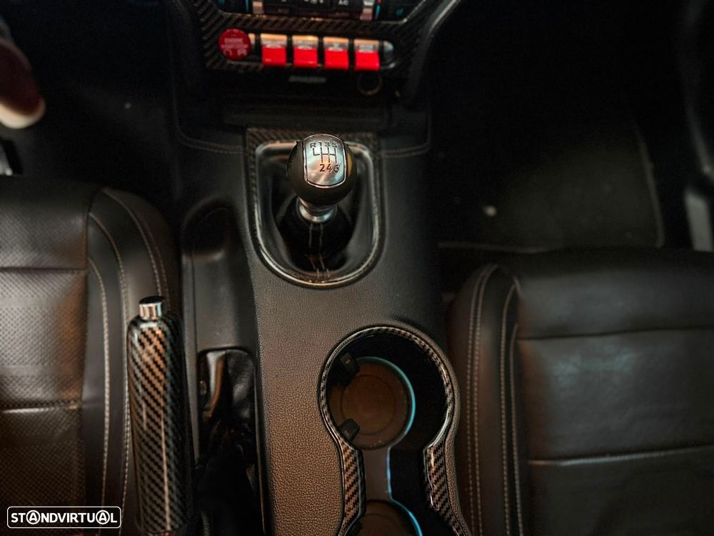 Ford Mustang 2.3 Eco Boost - 34