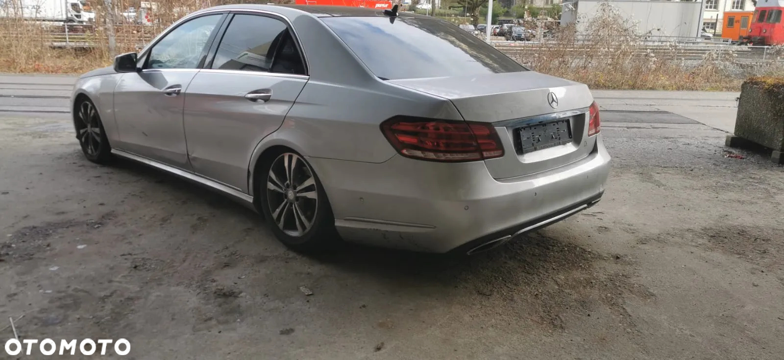 Mercedes-Benz Klasa E 400 4-Matic Elegance - 4