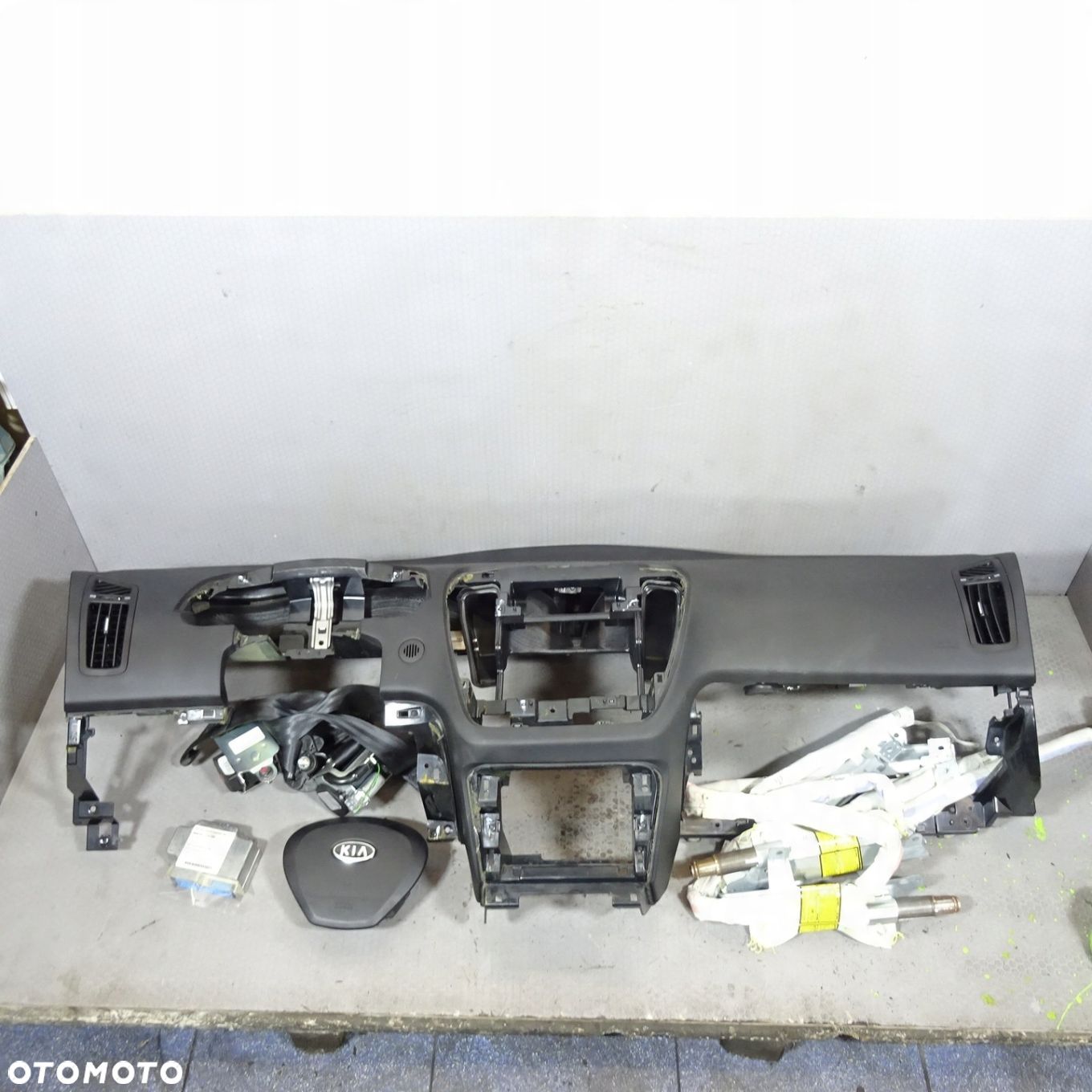 KIA PRO CEED I AIRBAG KONSOLA DESKA KOKPIT - 1