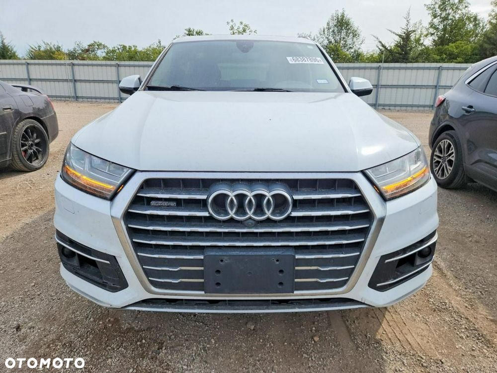 Audi Q7 3.0 TFSI Quattro Tiptronic - 2