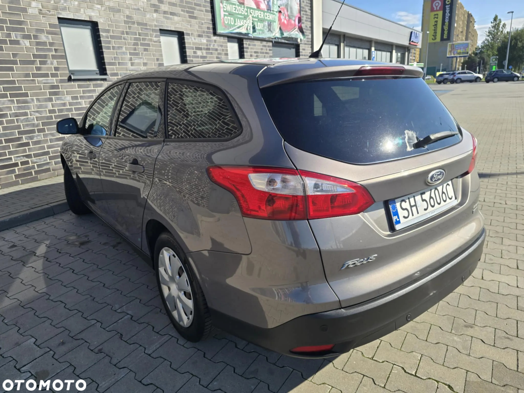 Ford Focus 1.0 EcoBoost 99g Start-Stopp-System Business Edition - 13