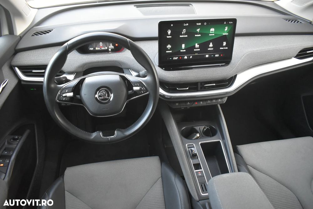 Skoda Enyaq iV Electric 80 - 19