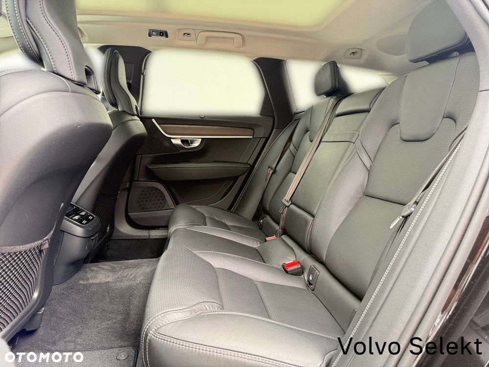 Volvo V90 Cross Country - 15