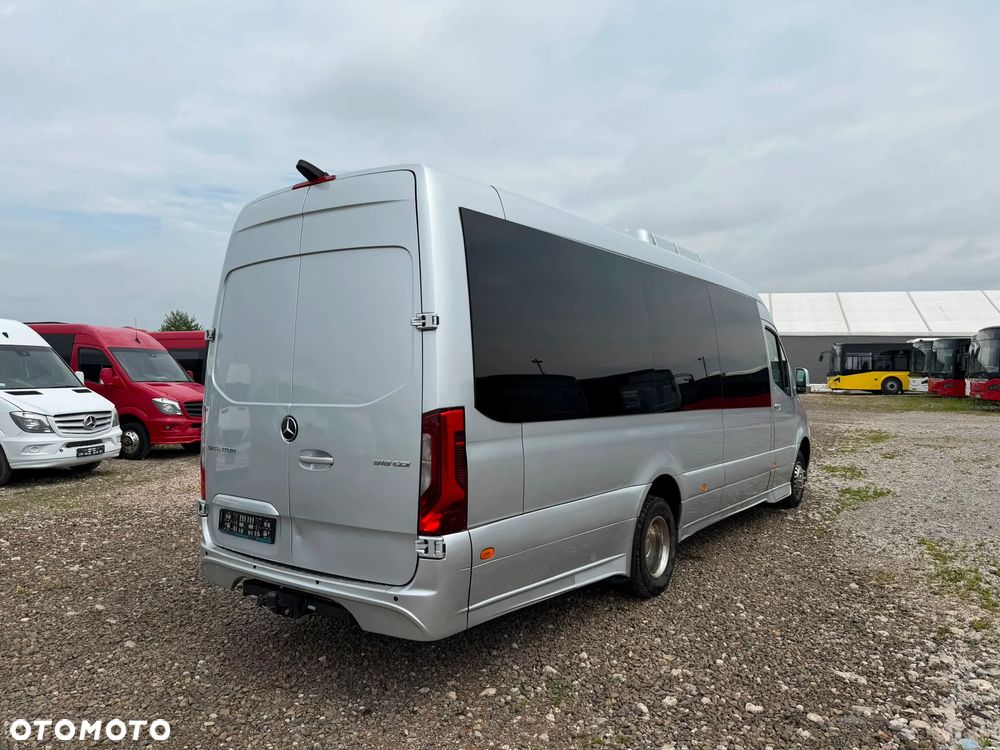 Mercedes-Benz Sprinter 519 - 4