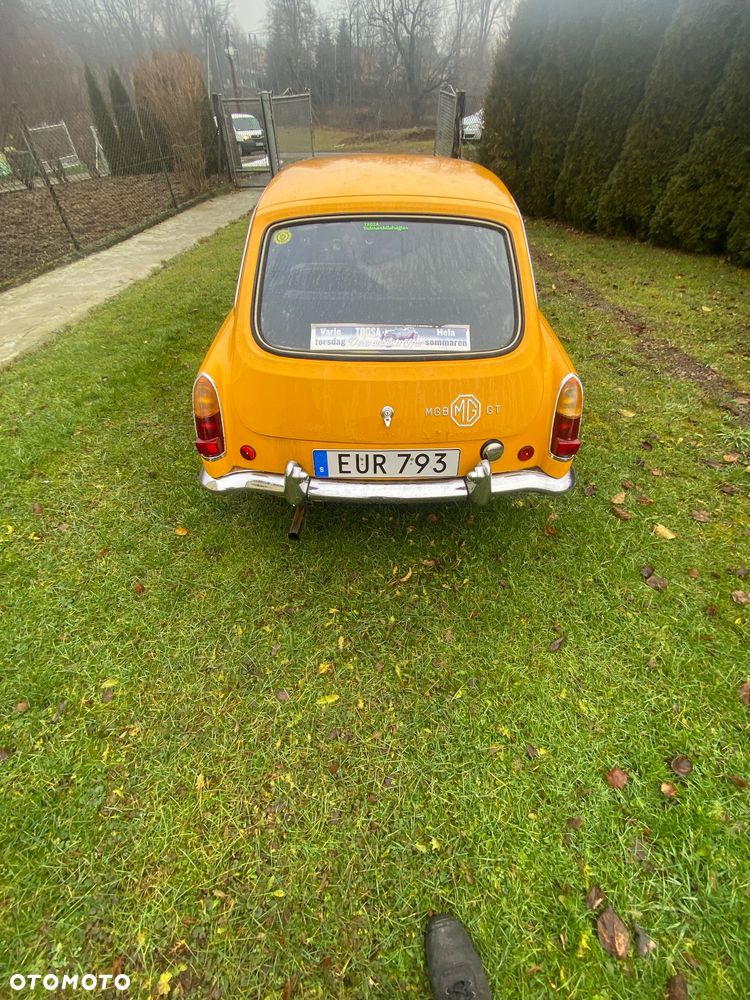 MG MGB - 3