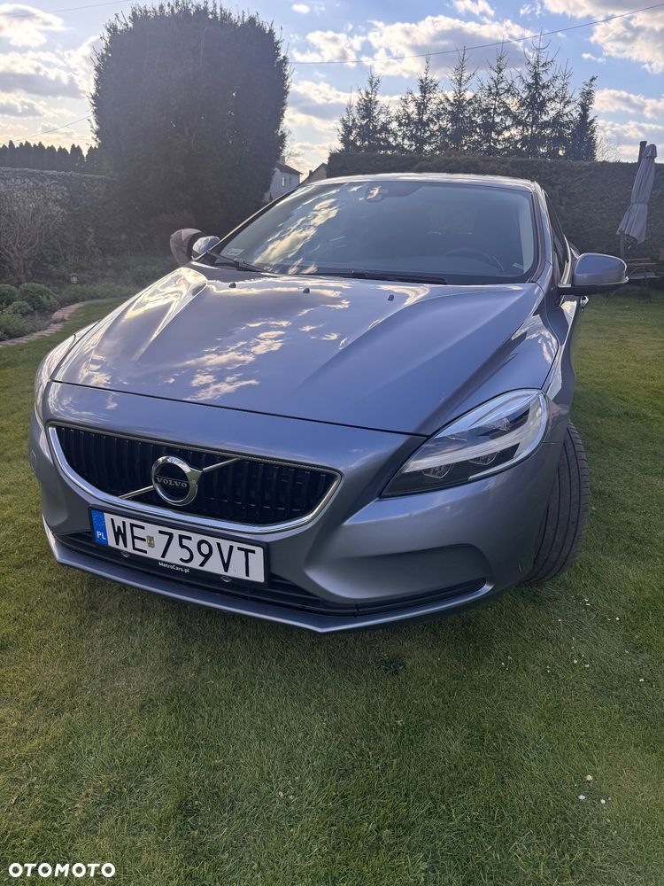 Volvo V40 D3 Drive-E SCR Momentum - 1
