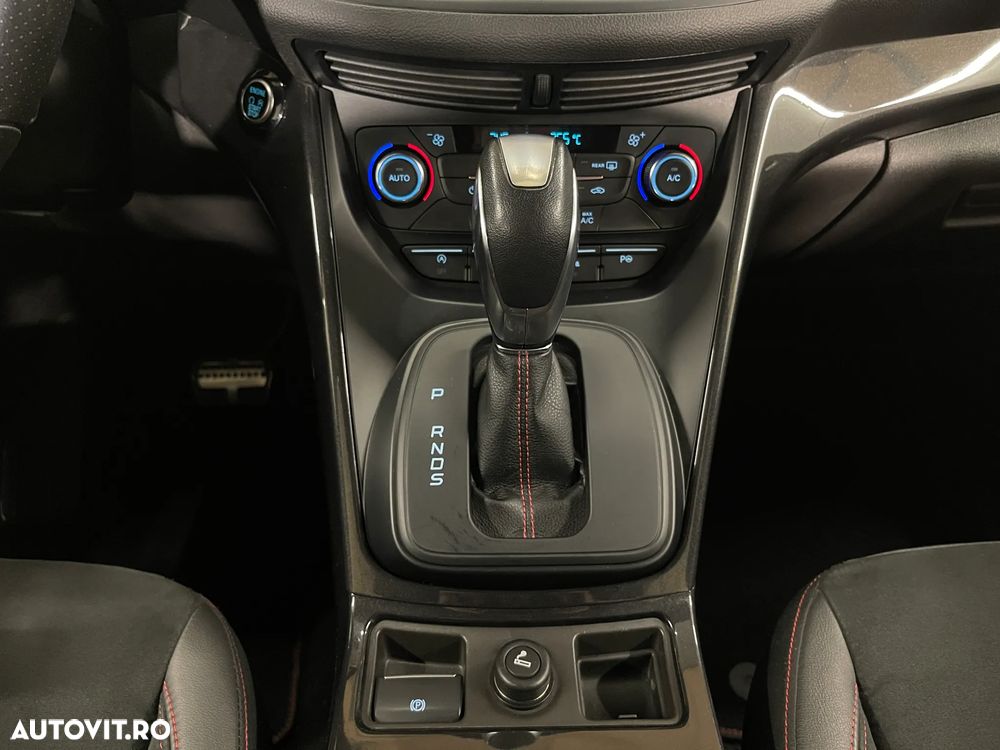 Ford Kuga 2.0 TDCi 4x4 Aut. ST-Line - 21