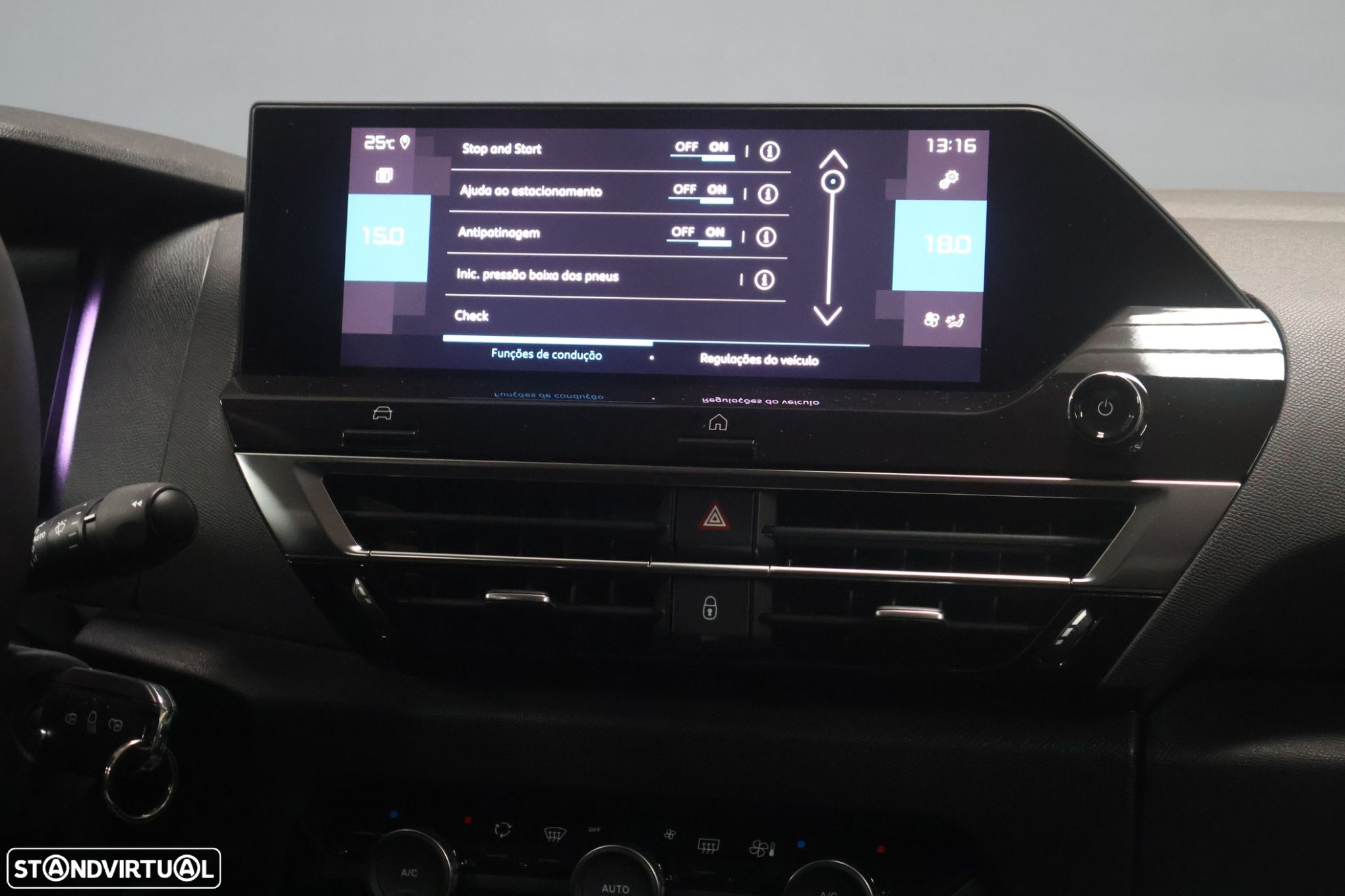 Citroën C4 1.2 PureTech Feel - 18