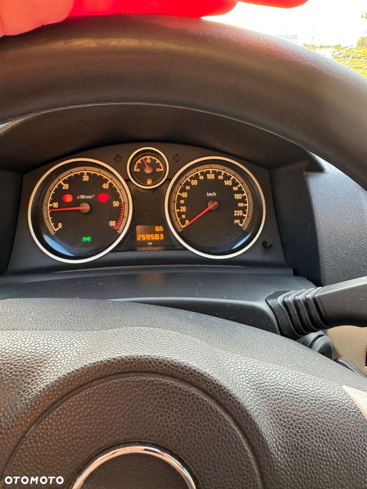 Opel Astra III 1.7 CDTI 111 - 5