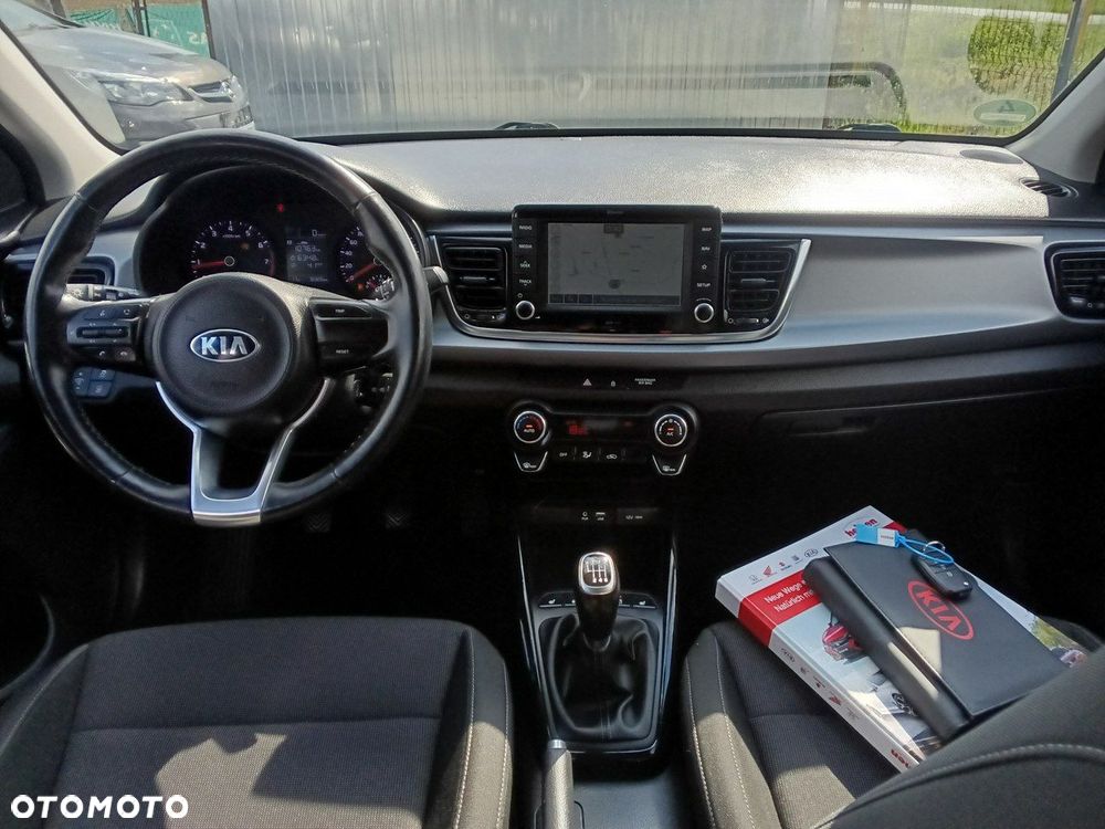 Kia Rio - 8