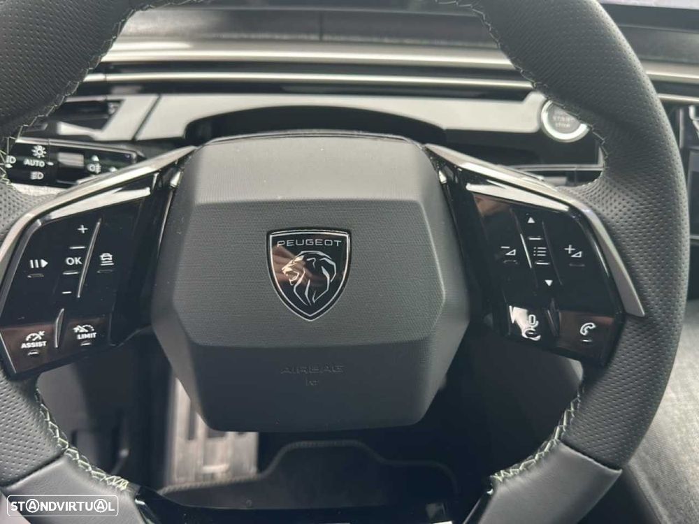 Peugeot E-3008 73 kWh Dual Motor Launch Edition - 20