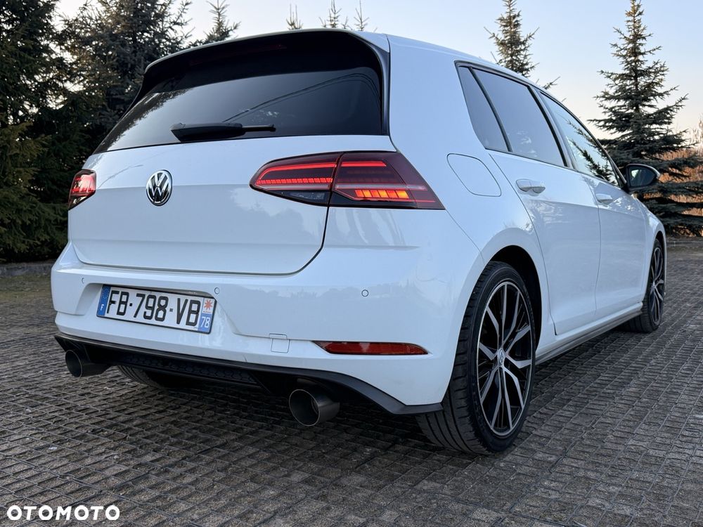 Volkswagen Golf GTI (BlueMotion Technology) DSG Performance - 17