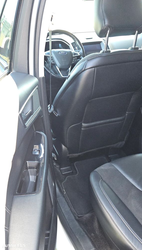 Ford Edge 2.0 TDCi Bi-Turbo 4x4 ST-LINE - 18