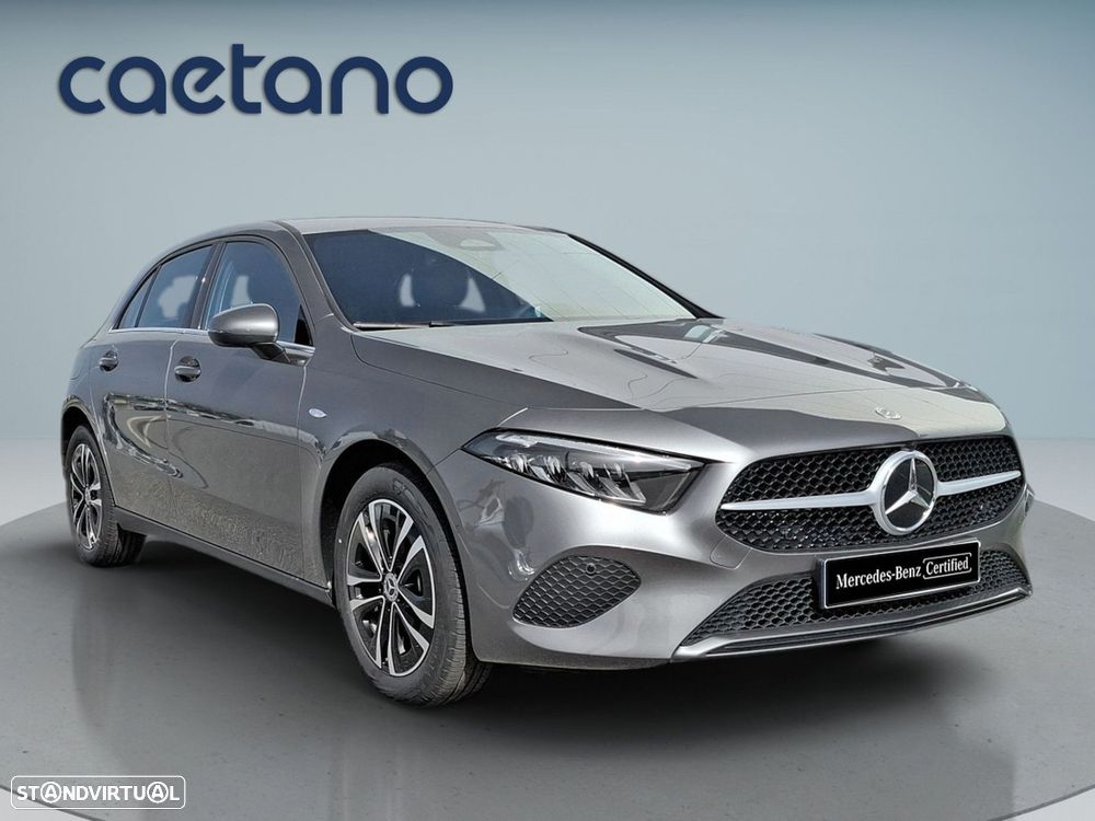 Mercedes-Benz A 250 e — fotografia 10