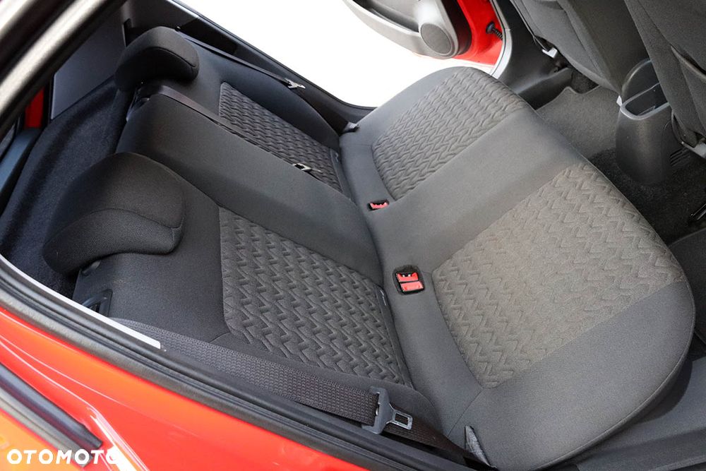 Opel Corsa 1.3 CDTI DPF Satellite - 27