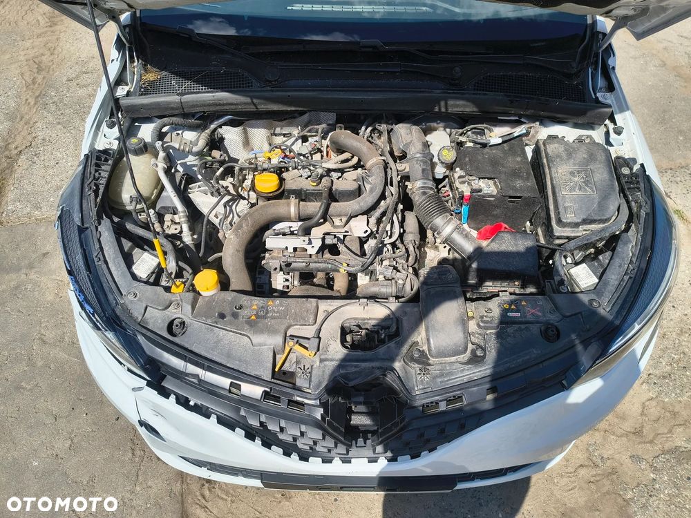Renault Clio - 11