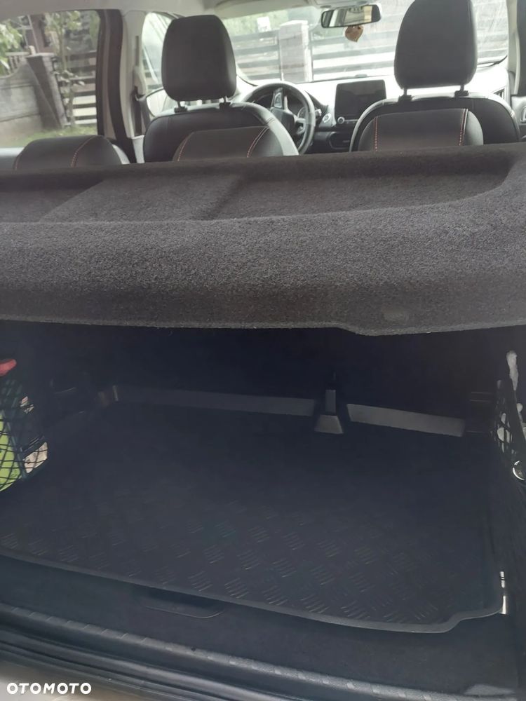 Ford EcoSport - 20