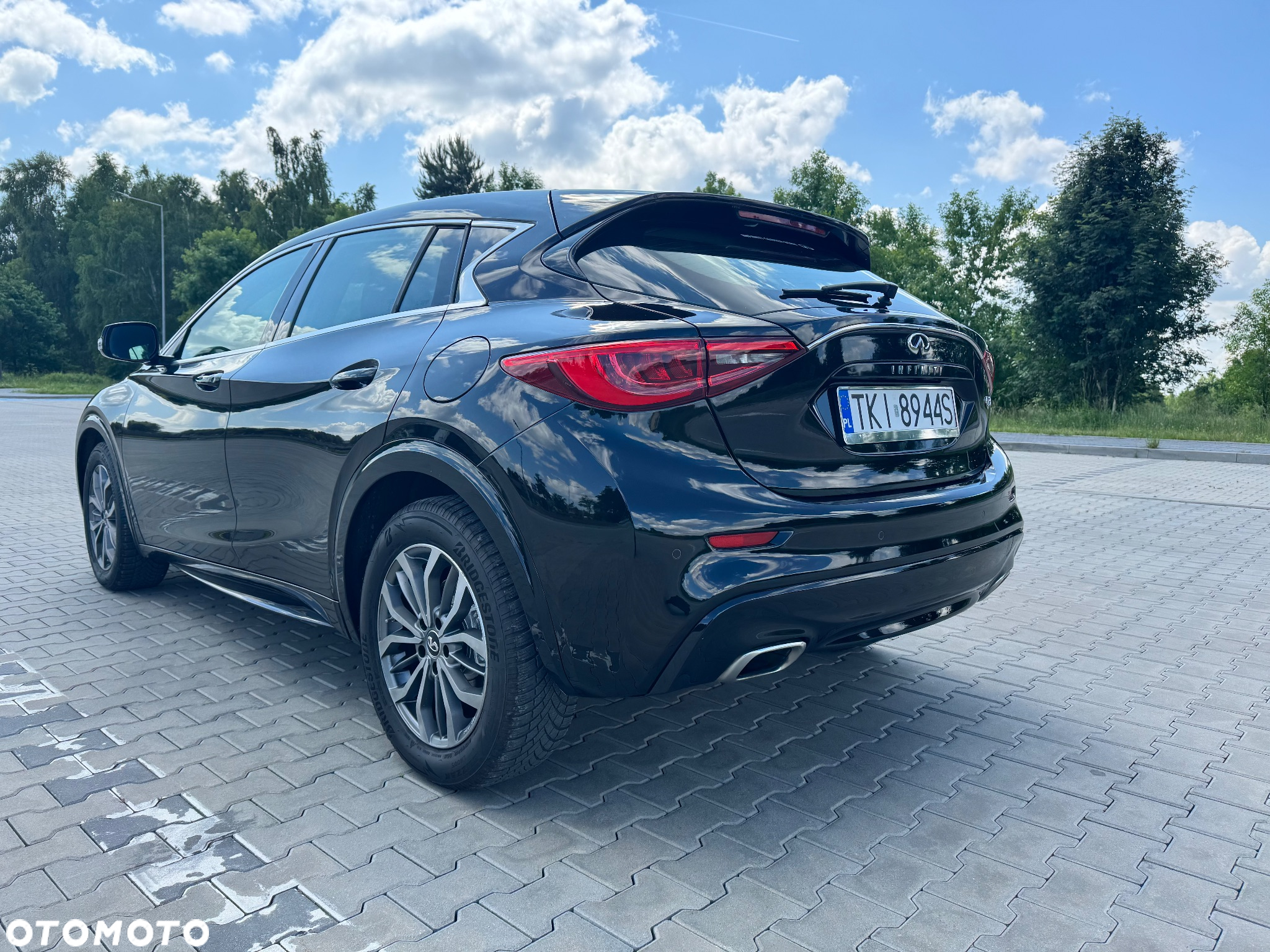 Infiniti Q30 1.6t - 5