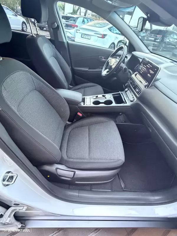 Hyundai Kauai Advantage - 16