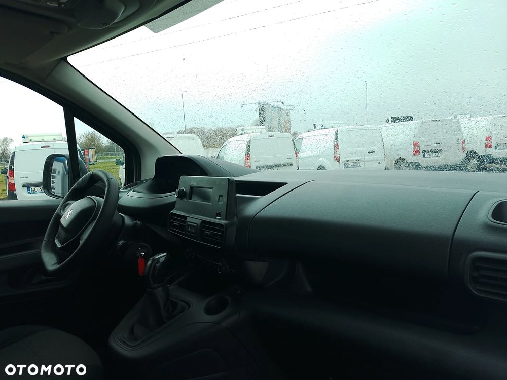 Peugeot Partner Proace Berlingo Combo Doblo L2 Izoterma Chłodnia Salon PL półka Inox 3 osoby - 26