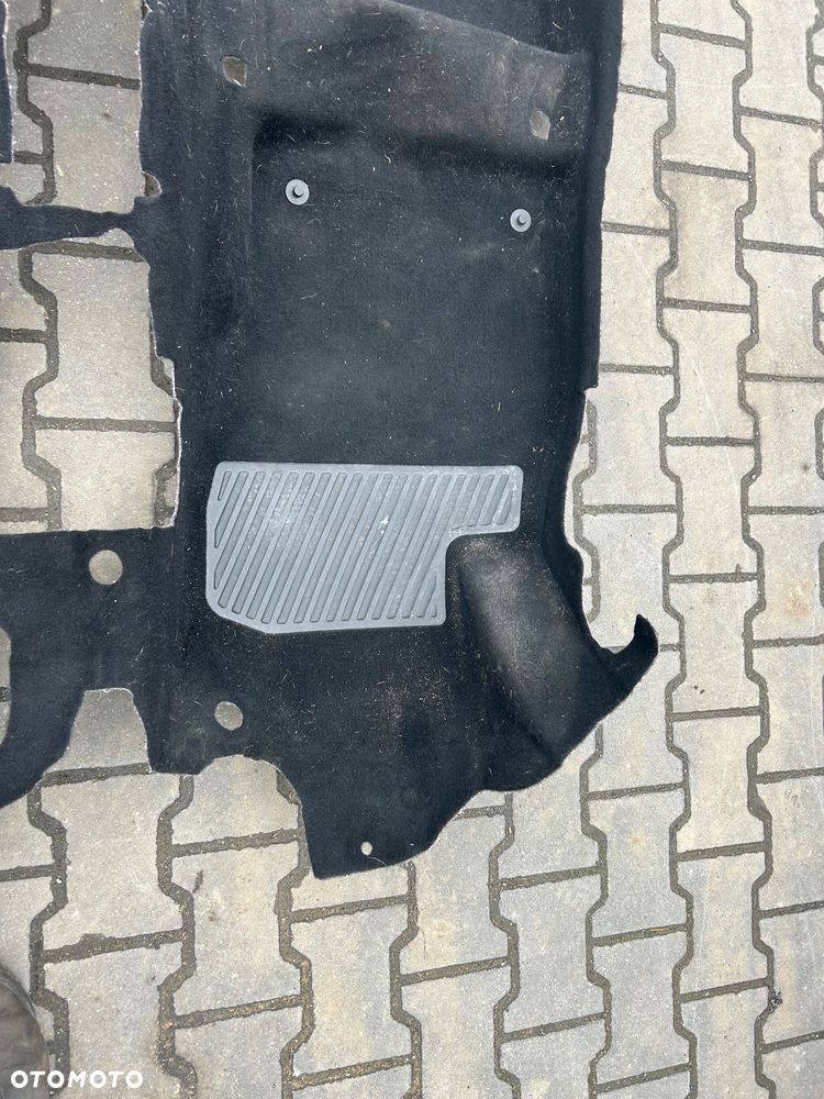 Opel Corsa E dywan wykładzina 3 drzwi - 2