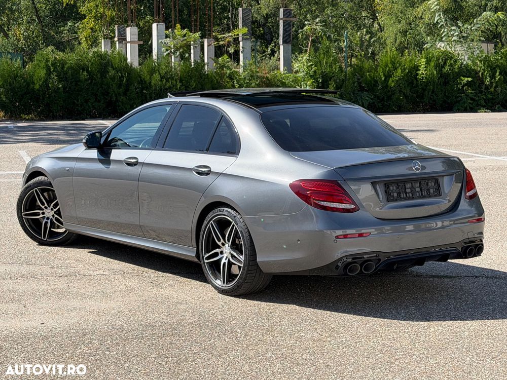 Mercedes-Benz E 53 AMG 4Matic AMG Speedshift 9G-TCT - 4