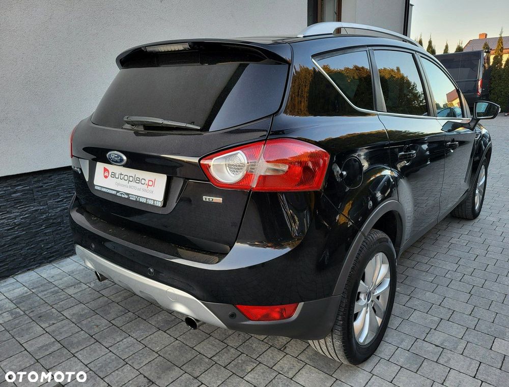 Ford Kuga - 8
