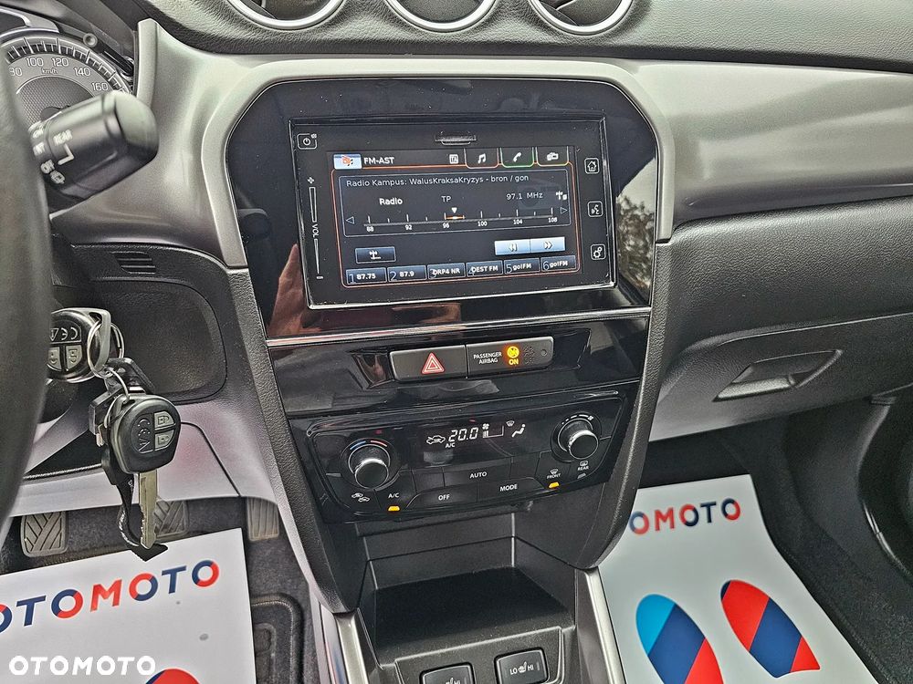 Suzuki Vitara 1.4 Boosterjet Premium 2WD - 20