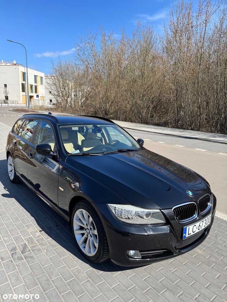 BMW Seria 3 320d DPF - 1