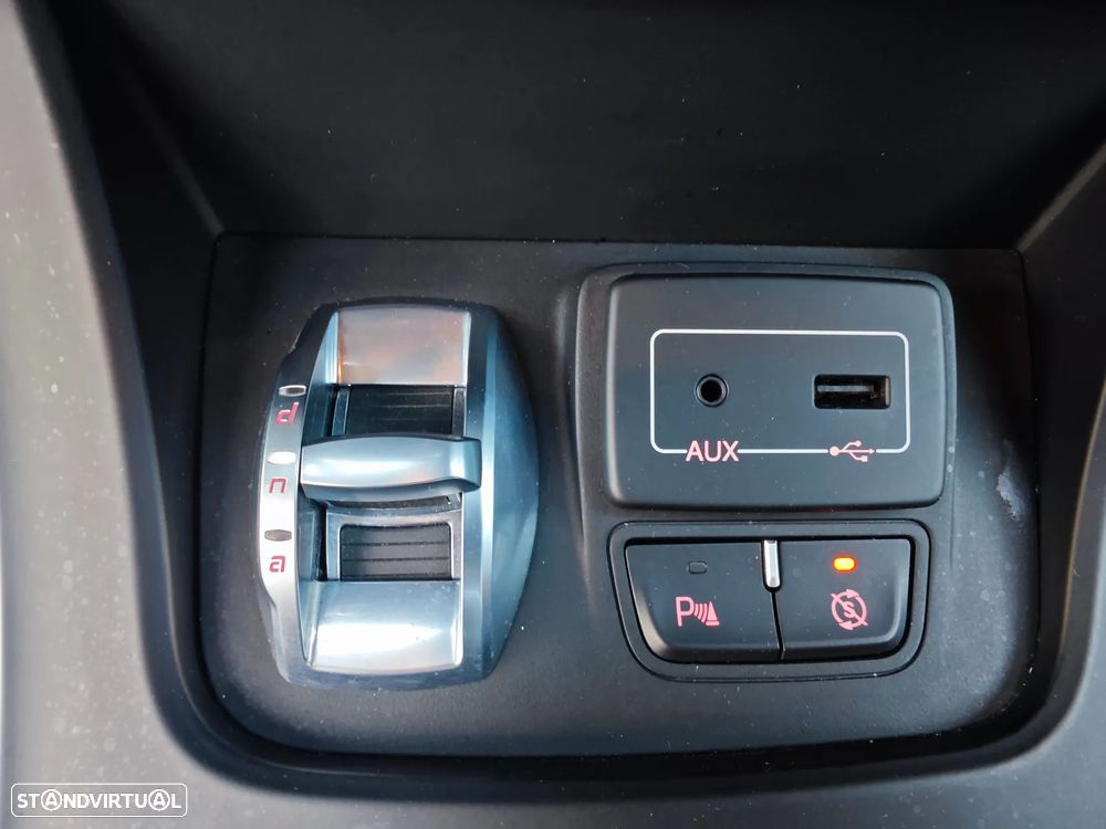 Alfa Romeo Giulietta 1.6 JTDM - 18