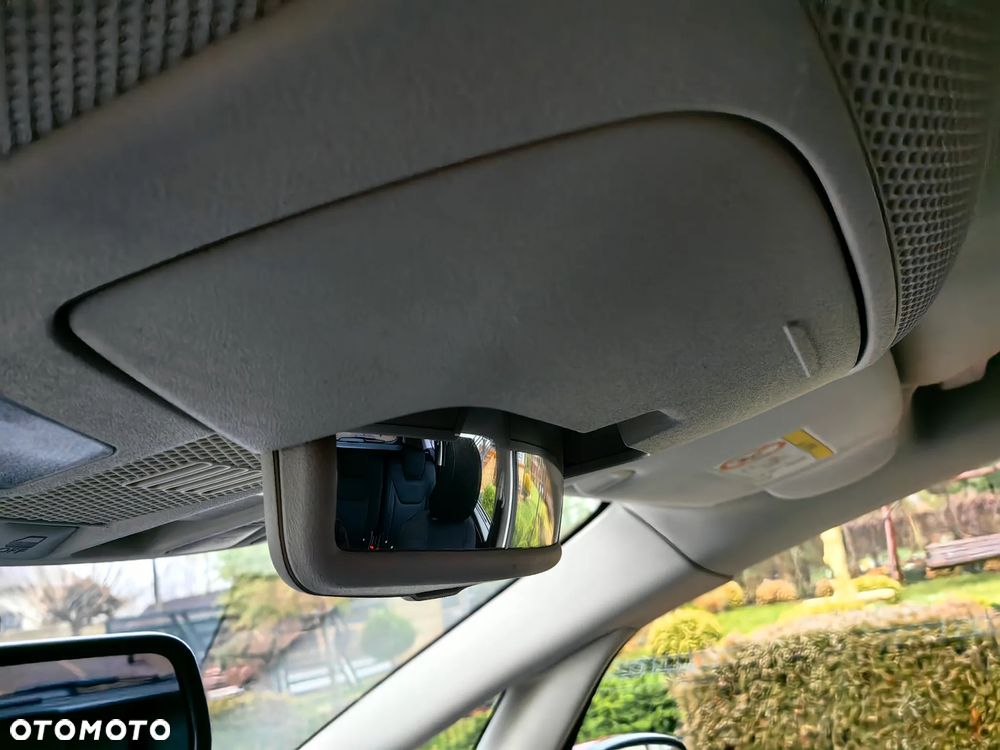 Ford S-Max 1.5 EcoBoost Titanium - 32