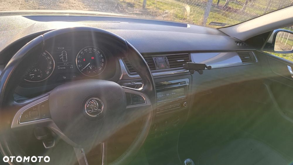 Skoda RAPID 1.6 TDI DPF Edition - 5