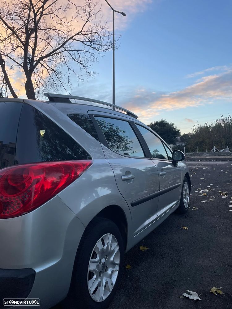 Peugeot 207 SW 1.6 HDi Outdoor - 7