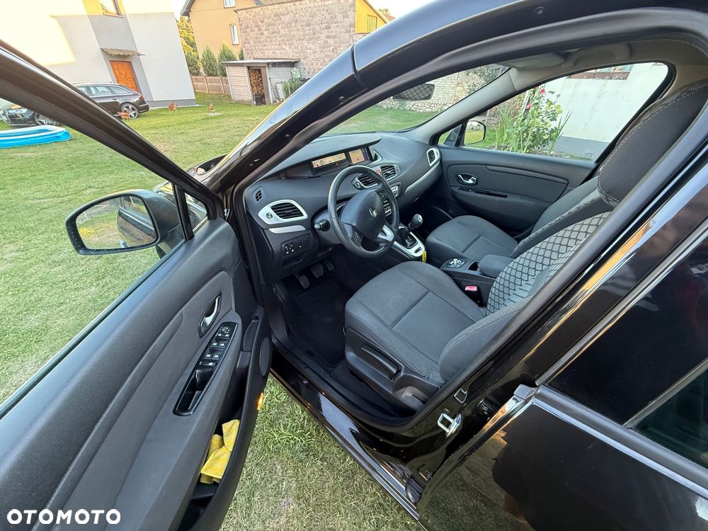 Renault Scenic 1.6 16V 110 Expression - 6