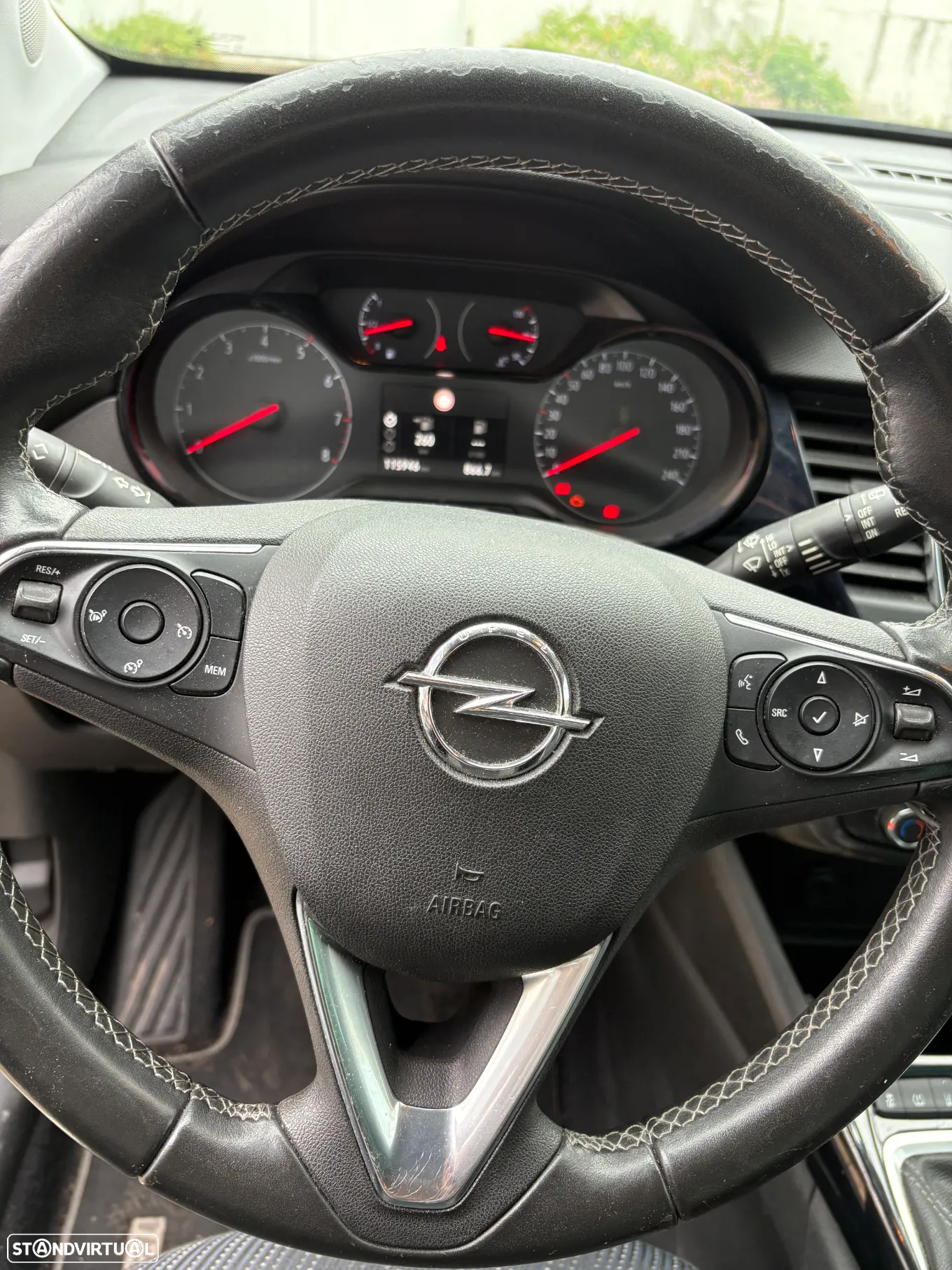 Opel Crossland X 1.5 CDTi 120 Anos - 6