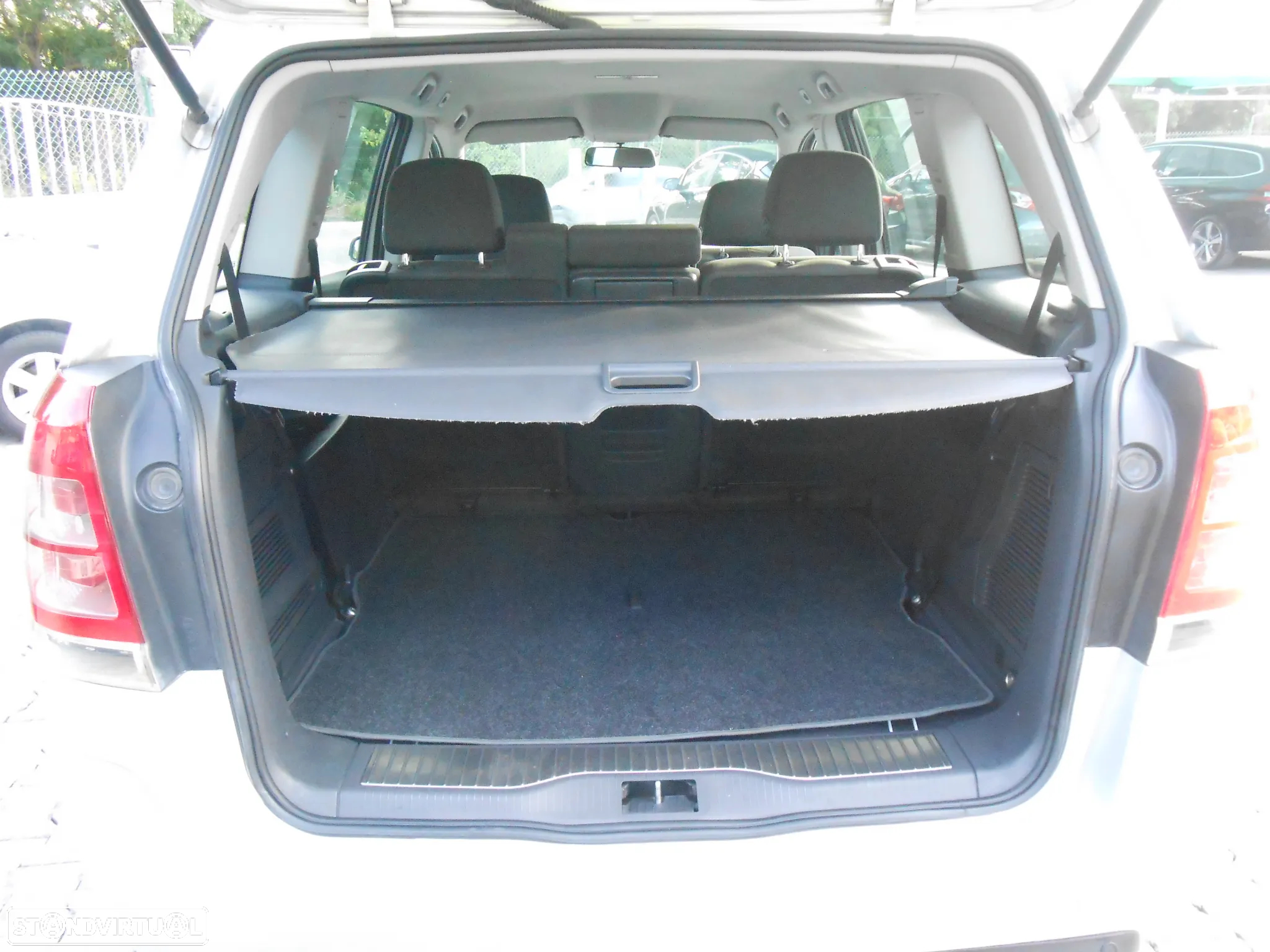Opel Zafira 1.7 CDTi Cosmo - 14