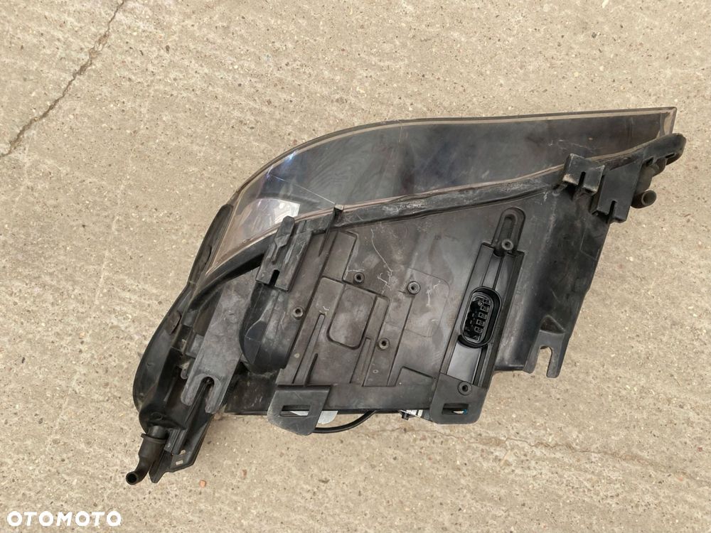 BMW E60 LAMPA PRZÓD XENON 7160151 XENON 63127160151 - 7