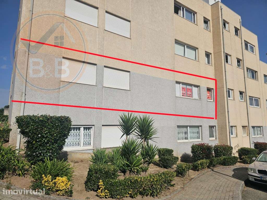 Apartamento T3 com garagem em Valbom