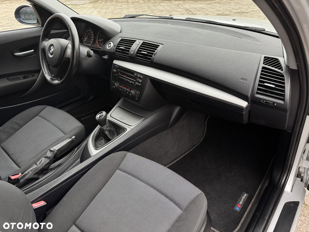 BMW Seria 1 118i - 8