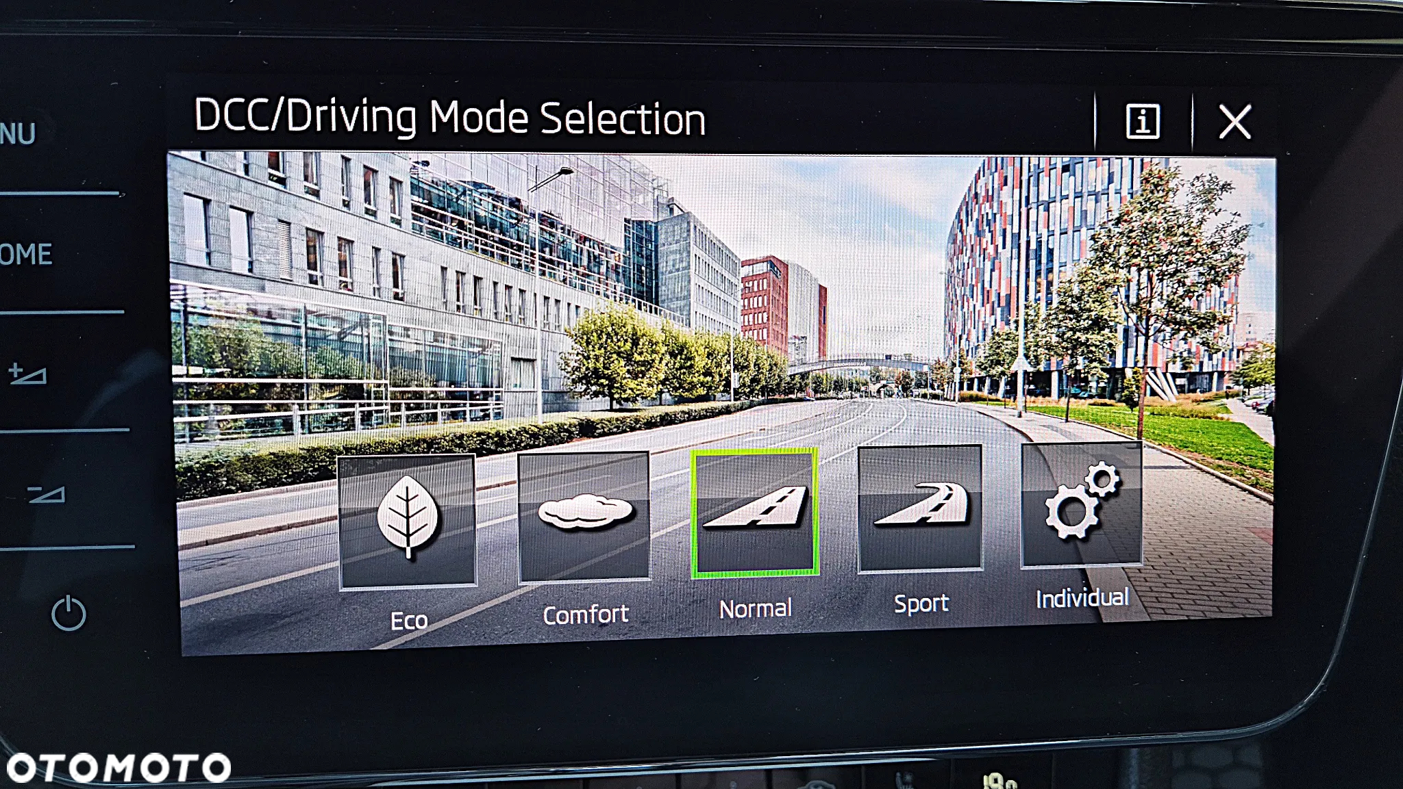 Skoda Superb 2.0 TSI 4x4 L&K DSG - 19
