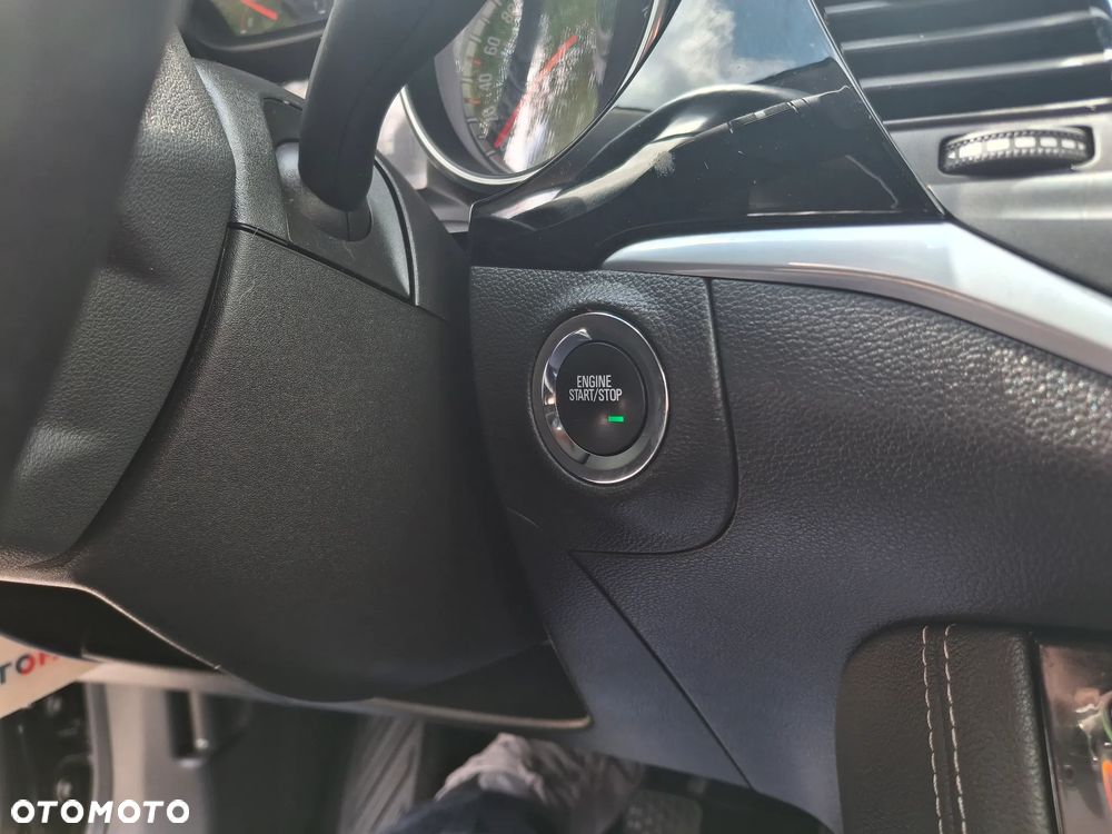 Opel Astra 1.6 Turbo Start/Stop Dynamic - 36