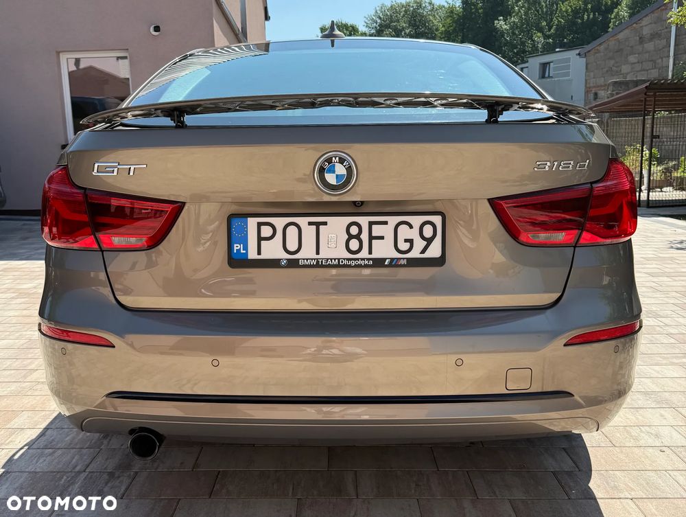 BMW 3GT 318d Sport Line - 6