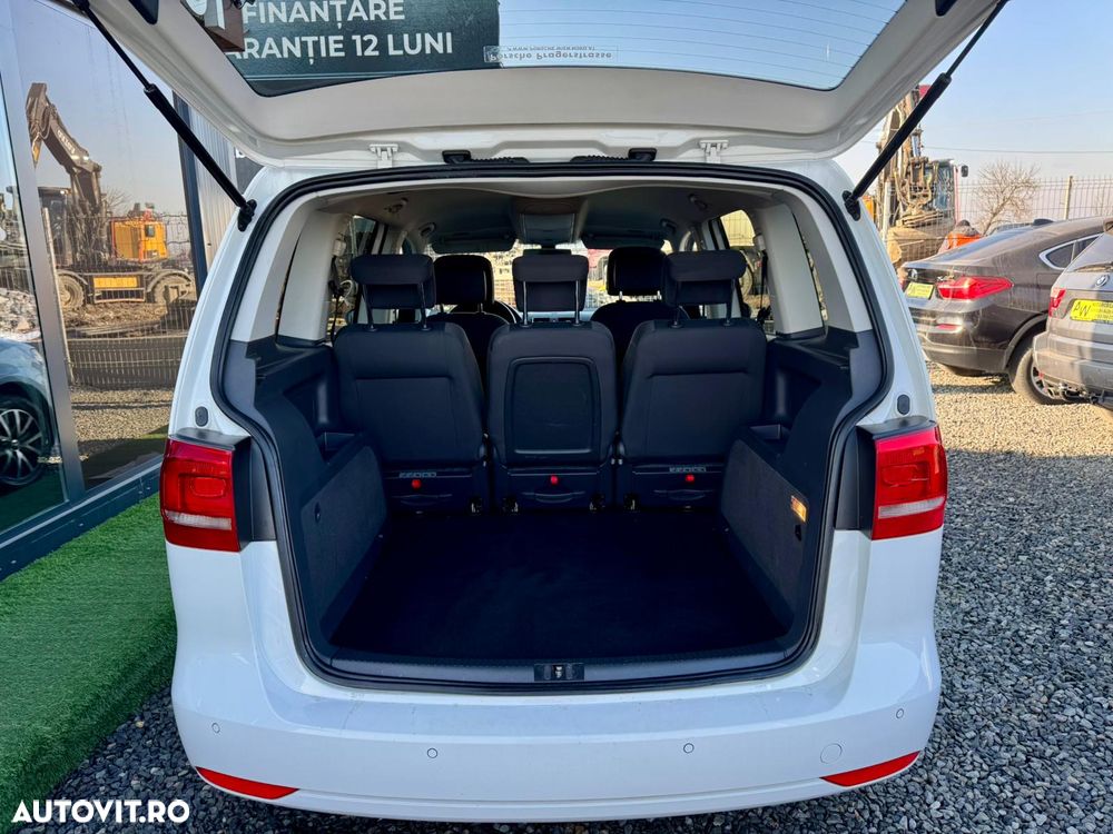 Volkswagen Touran 1.6 TDI DPF BlueMotion Technology Comfortline - 26