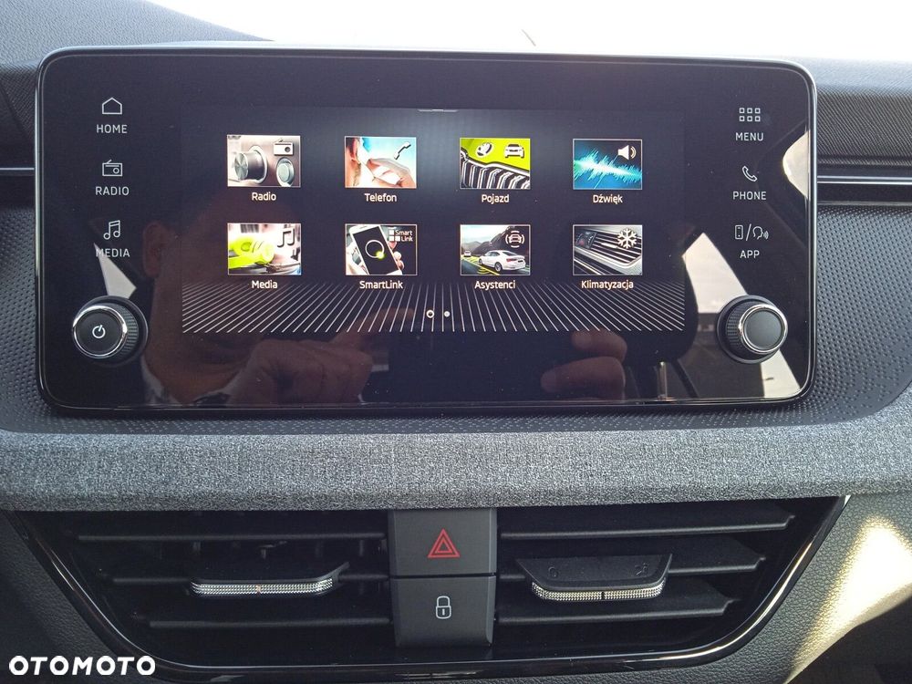 Skoda Kamiq 1.0 TSI Selection DSG - 27