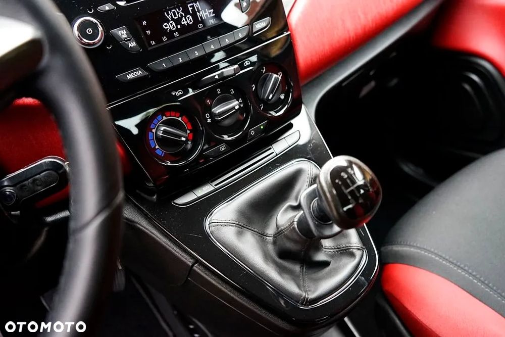 Lancia Ypsilon Y 0.9 TwinAir Turbo 8V Gold - 20